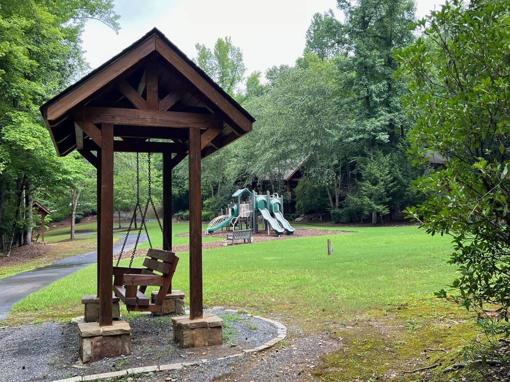 208 Harris Ridge Drive, Ellijay GA 30540 - Photo