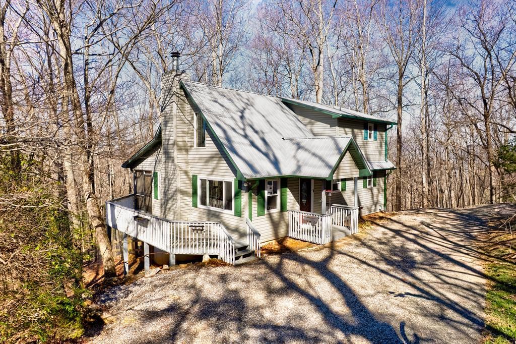 708 Wilson Mountain Road, Blairsville GA 30512 - Primary photo