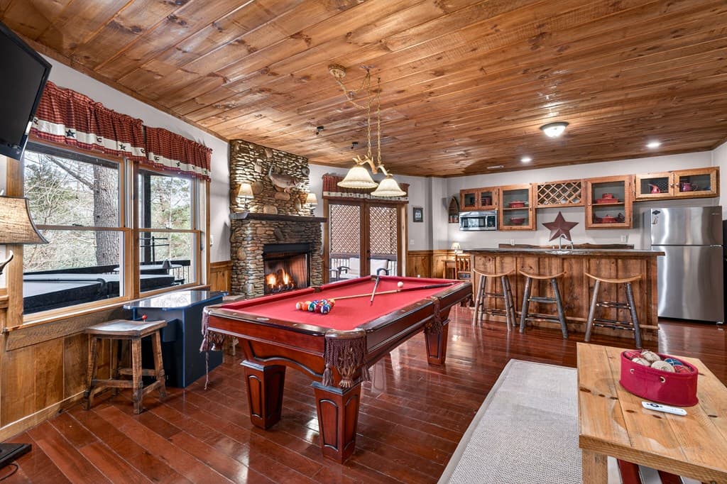 40 Adelaide Trail, Blue Ridge GA 30513 - Photo
