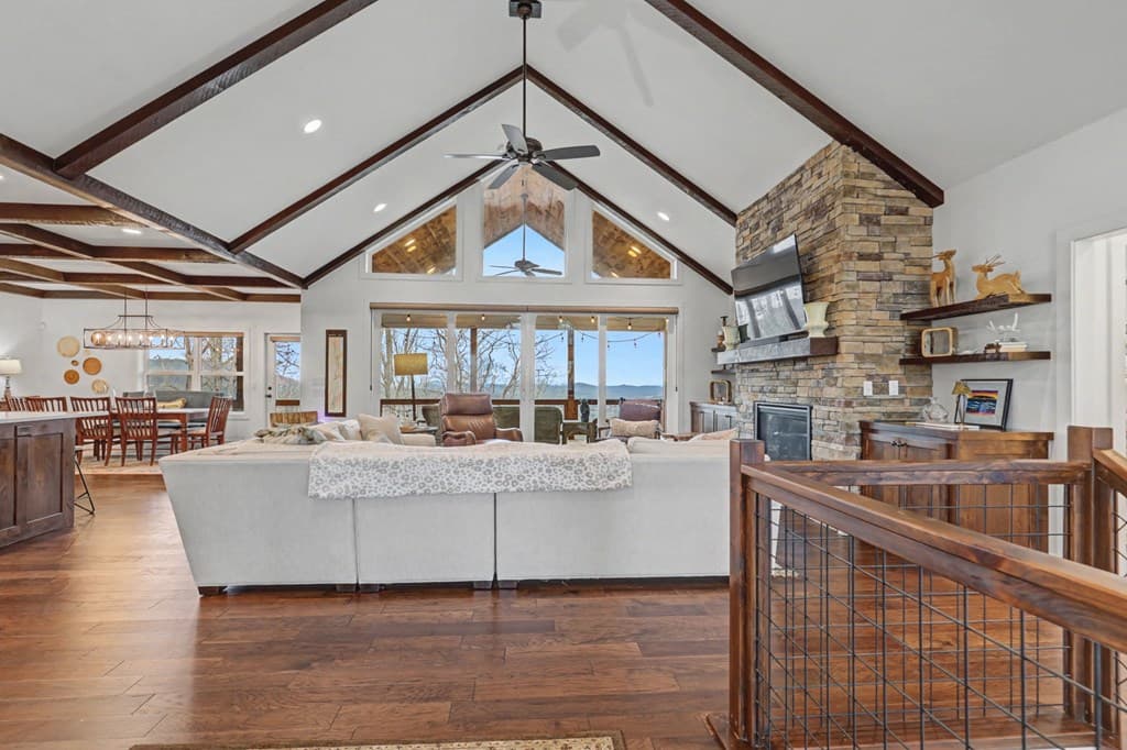 574 Winding Ridge, Blairsville GA 30512 - Photo