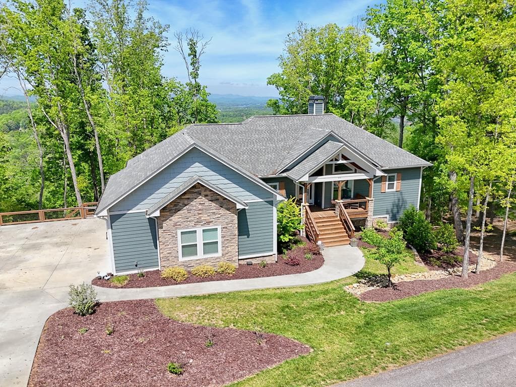574 Winding Ridge, Blairsville GA 30512 - Primary photo
