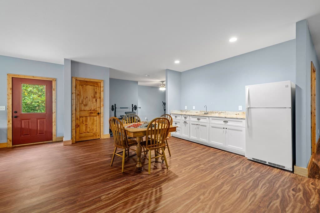 292 Silver Fox Trail, Blue Ridge GA 30513 - Photo