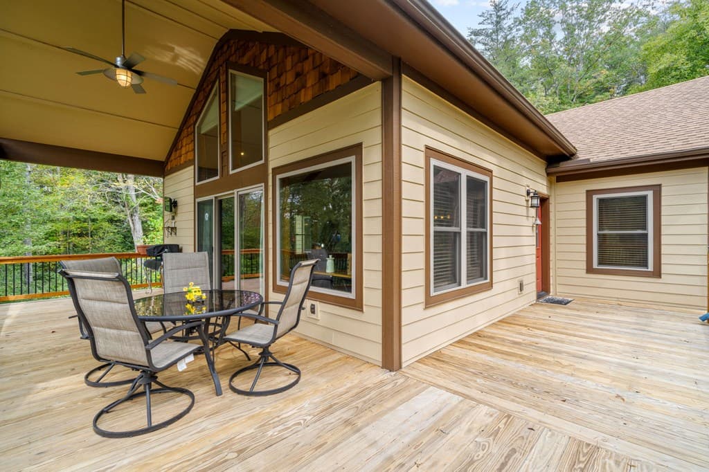 292 Silver Fox Trail, Blue Ridge GA 30513 - Photo
