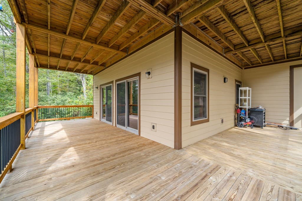 292 Silver Fox Trail, Blue Ridge GA 30513 - Photo