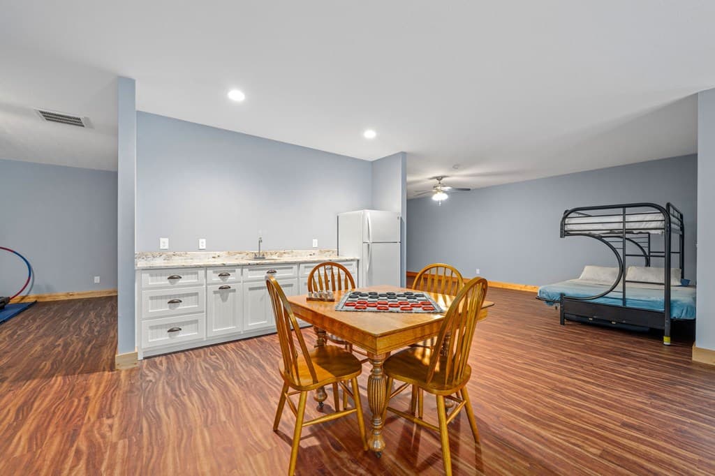 292 Silver Fox Trail, Blue Ridge GA 30513 - Photo