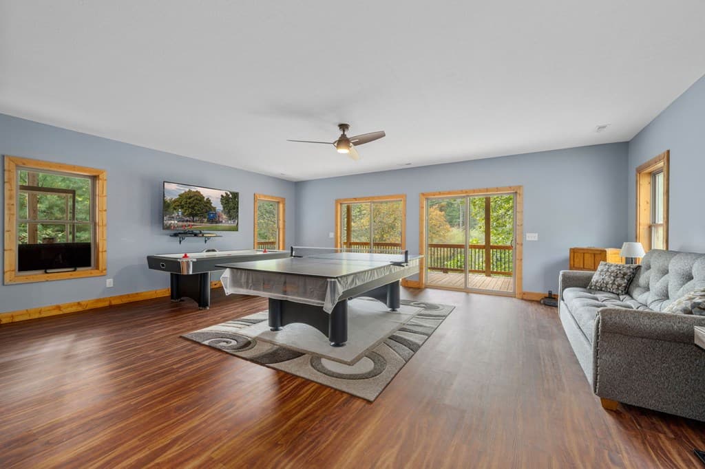 292 Silver Fox Trail, Blue Ridge GA 30513 - Photo