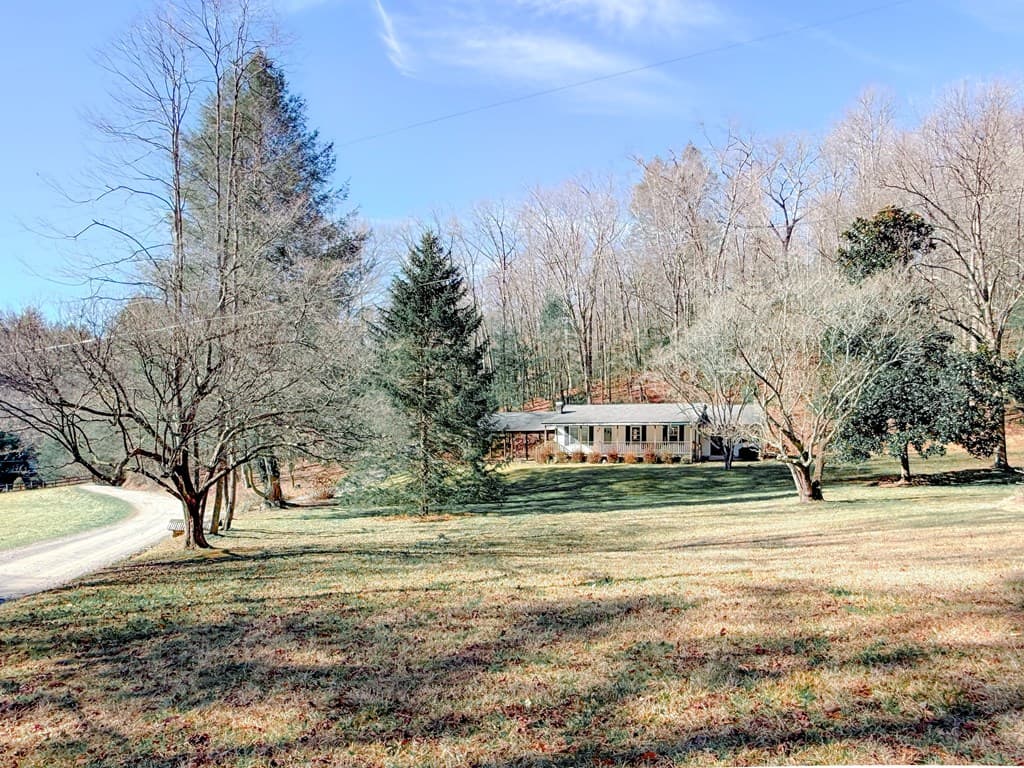 40 South Lucius Road, Cherry Log GA 30522 - Photo
