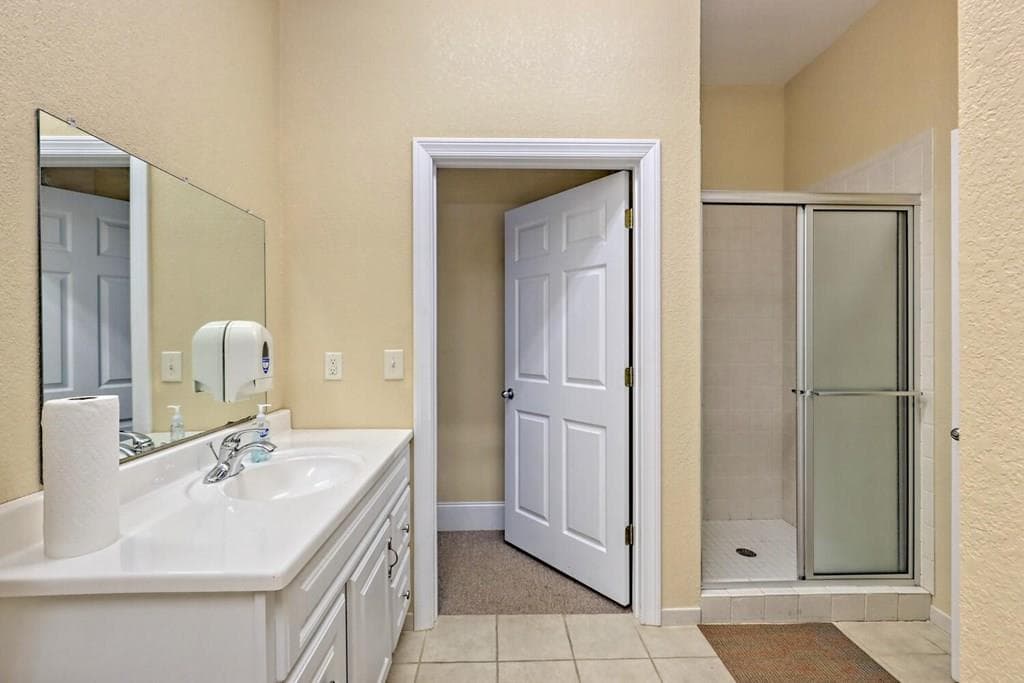 1688 Lakeview Drive 1d, Young Harris GA 30582 - Photo