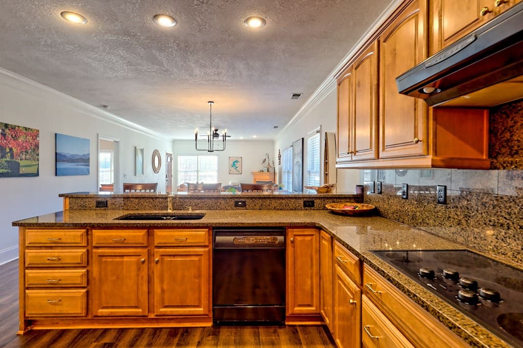 1688 Lakeview Drive 1d, Young Harris GA 30582 - Photo