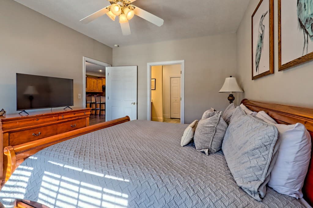 1688 Lakeview Drive 1d, Young Harris GA 30582 - Photo
