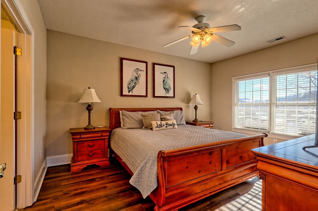 1688 Lakeview Drive 1d, Young Harris GA 30582 - Photo