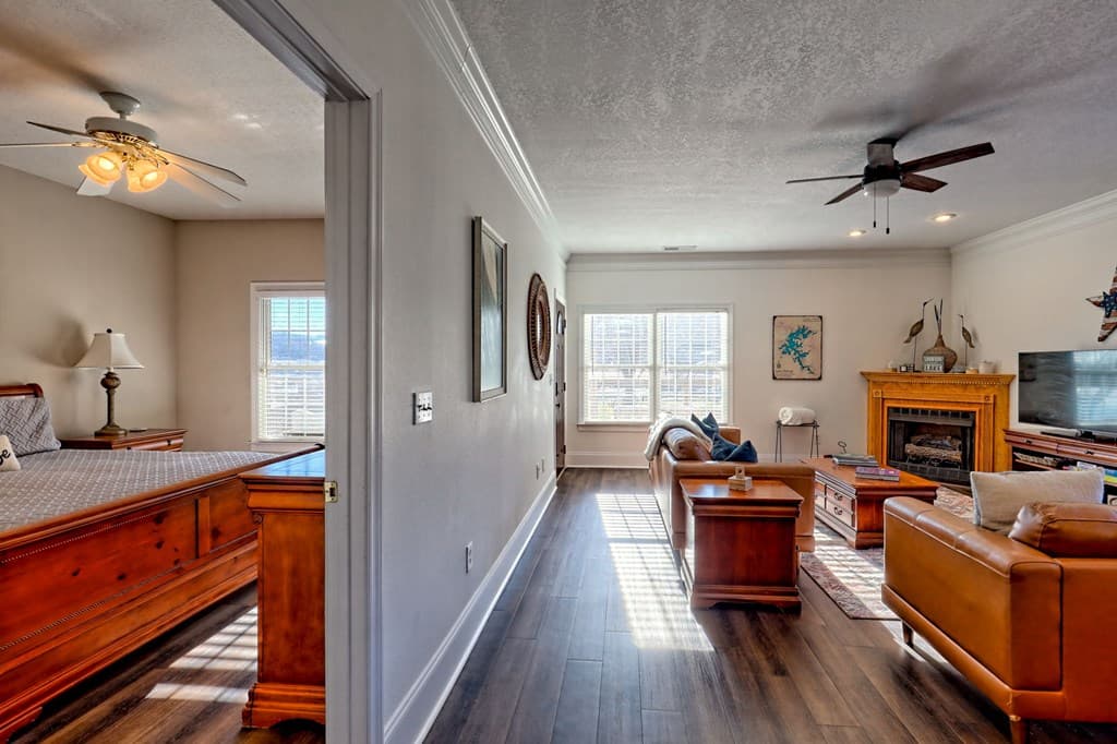 1688 Lakeview Drive 1d, Young Harris GA 30582 - Photo