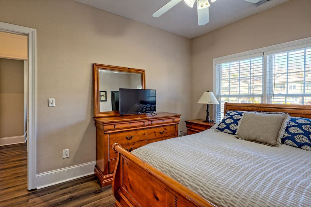 1688 Lakeview Drive 1d, Young Harris GA 30582 - Photo
