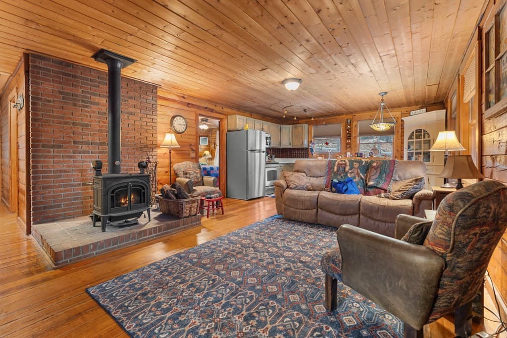 451 Summit Road, Otto NC 28763 - Photo