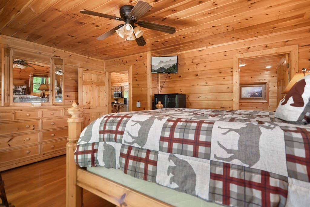 305 Skybound Road, Blue Ridge GA 30513 - Photo