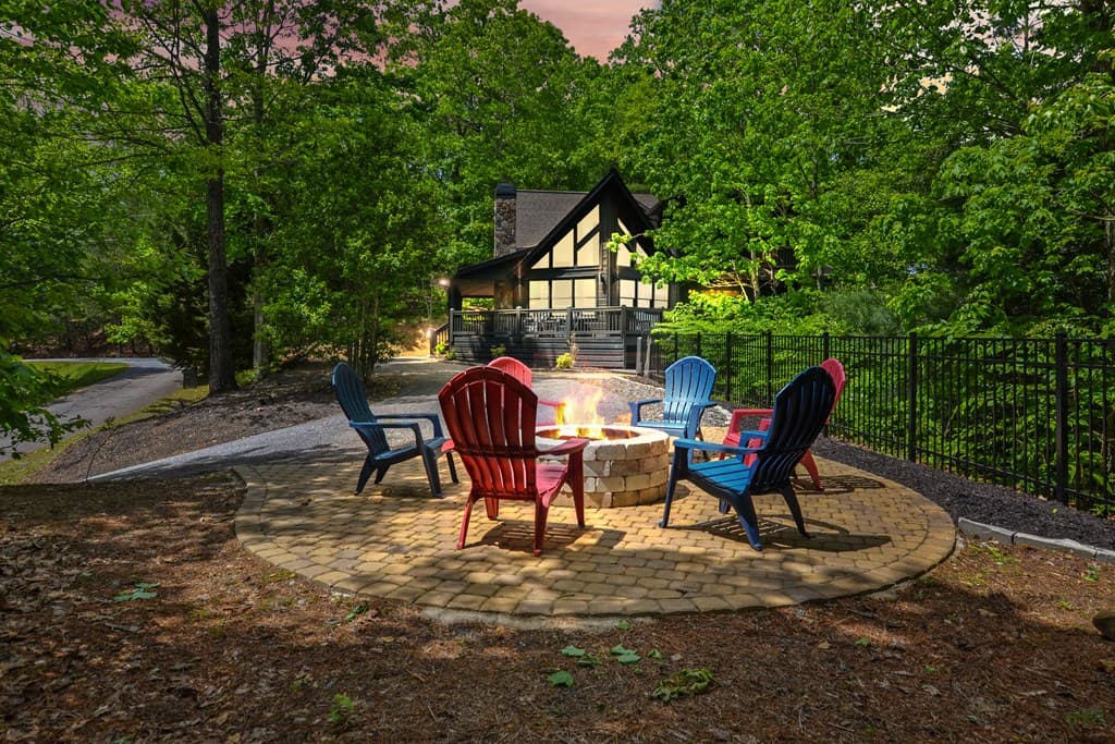 305 Skybound Road, Blue Ridge GA 30513 - Photo
