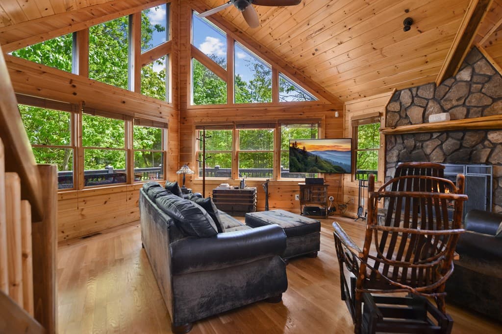 305 Skybound Road, Blue Ridge GA 30513 - Photo