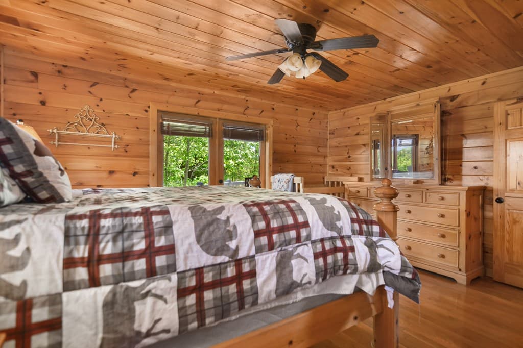 305 Skybound Road, Blue Ridge GA 30513 - Photo