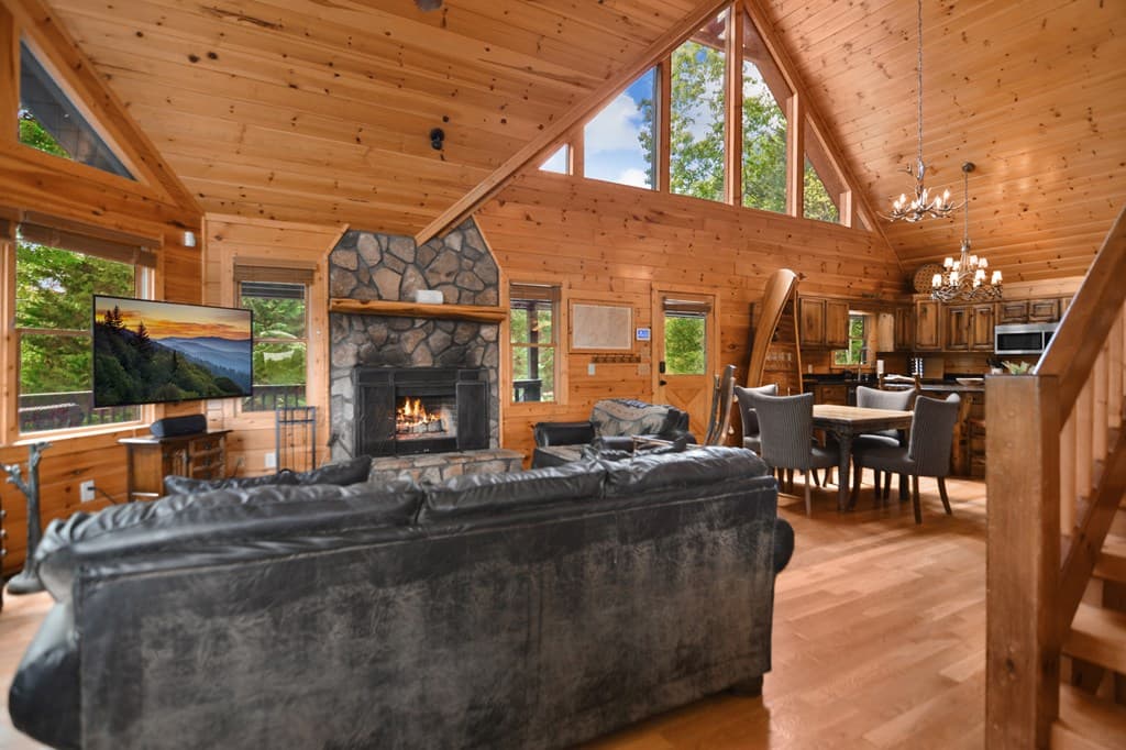 305 Skybound Road, Blue Ridge GA 30513 - Photo