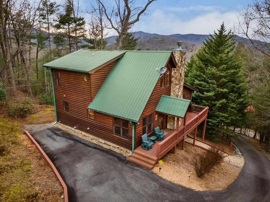 131 Toccoa Overlook Lane, Blue Ridge GA 30513 - Photo