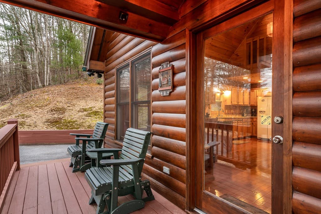 131 Toccoa Overlook Lane, Blue Ridge GA 30513 - Photo
