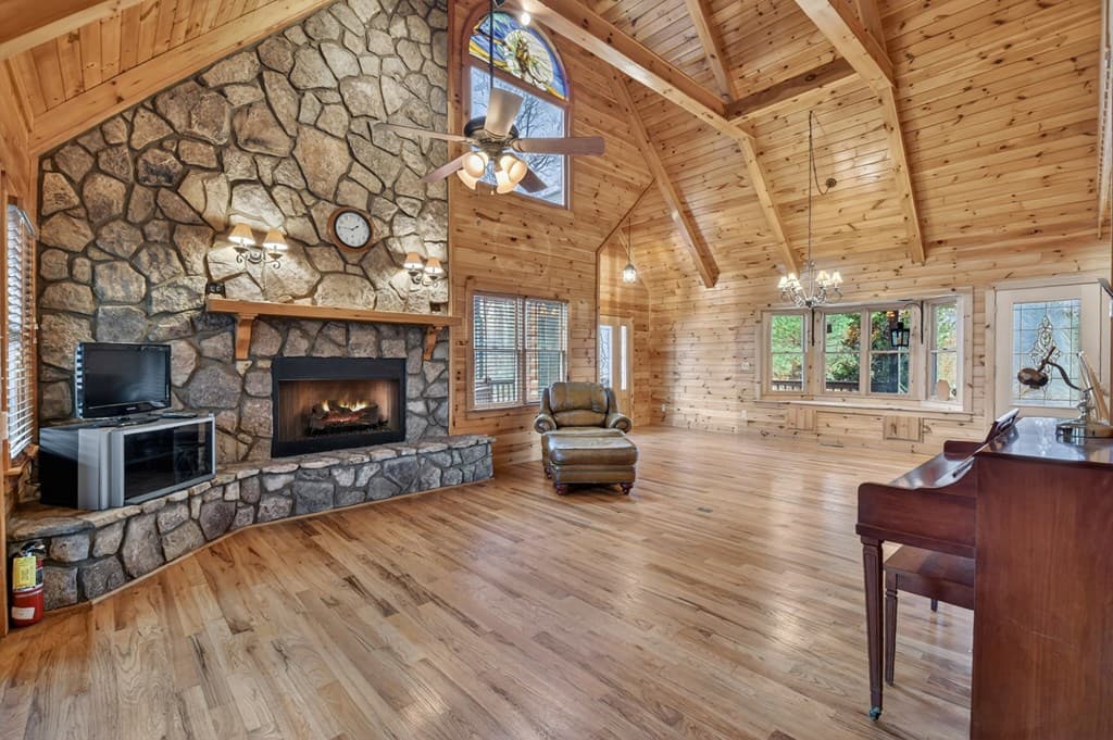 61 Spring Ridge Trail, Morganton GA 30560 - Photo