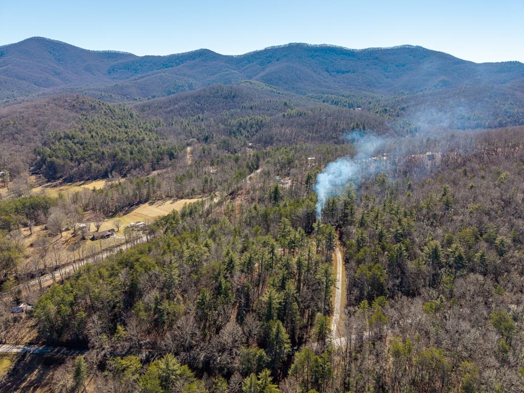 77 Big Pine Hill, Blairsville GA 30512 - Photo