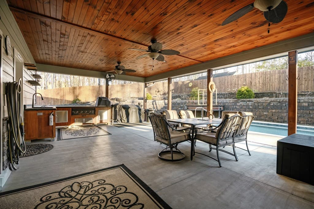 52 Ivy Ridge Court, Blue Ridge GA 30513 - Photo