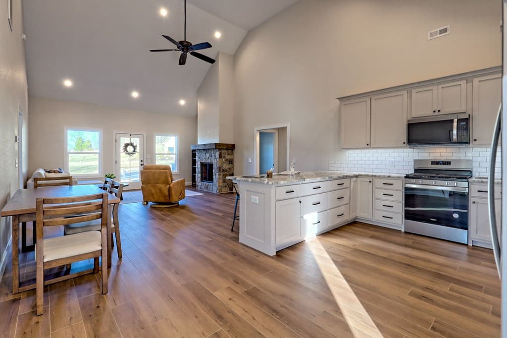 61 Mctyeire Drive, Young Harris GA 30582 - Photo