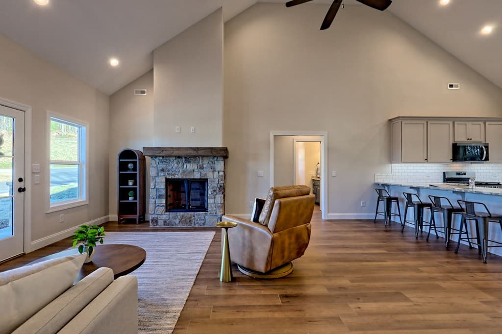 61 Mctyeire Drive, Young Harris GA 30582 - Photo