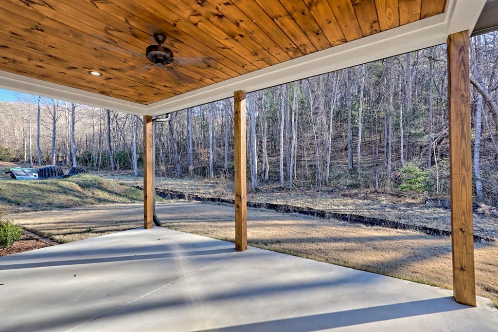 61 Mctyeire Drive, Young Harris GA 30582 - Photo