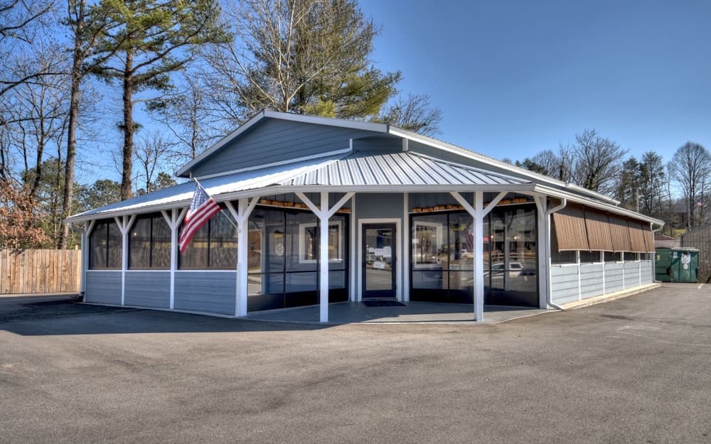 2414 E First Street, Blue Ridge GA 30513 - Photo