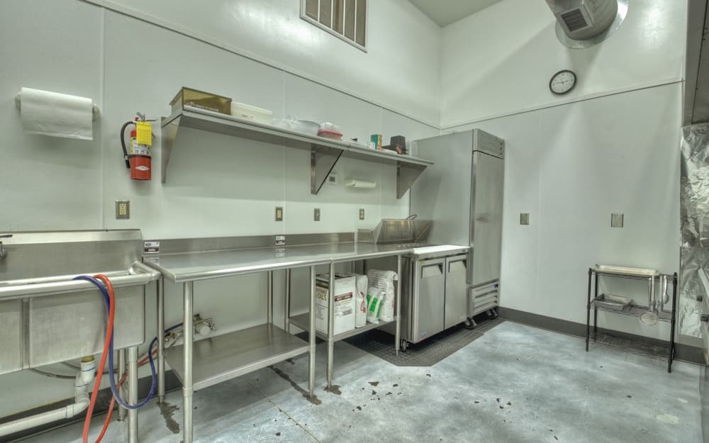 2414 E First Street, Blue Ridge GA 30513 - Photo