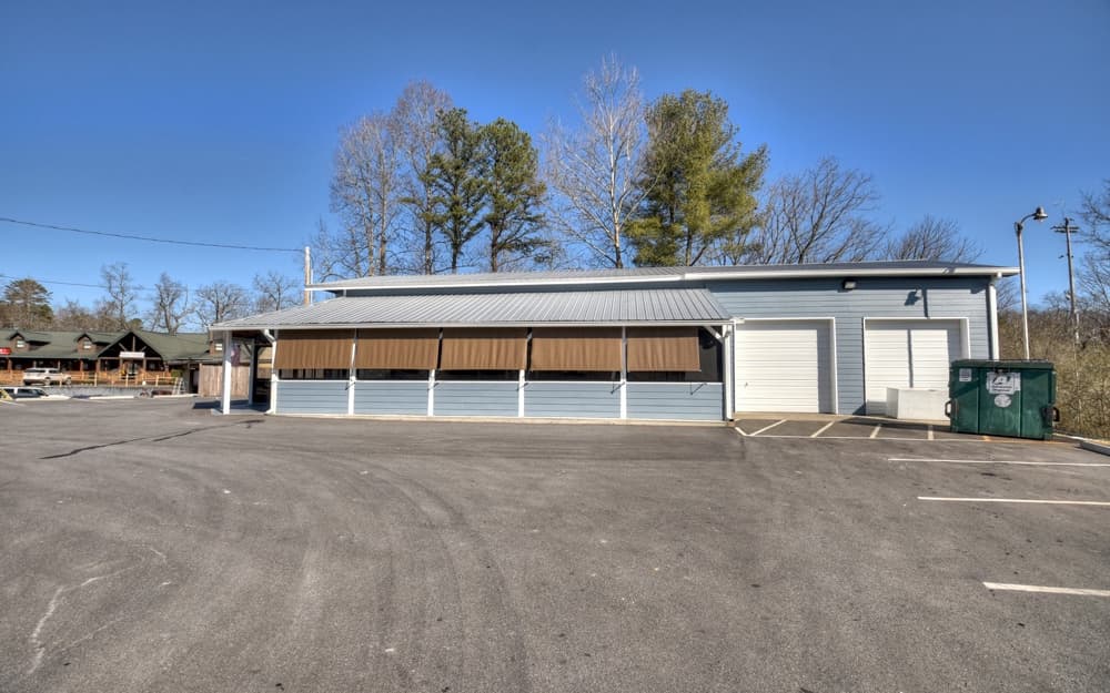 2414 E First Street, Blue Ridge GA 30513 - Photo