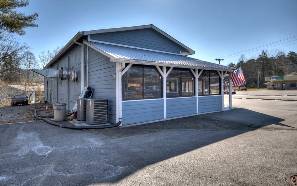 2414 E First Street, Blue Ridge GA 30513 - Photo