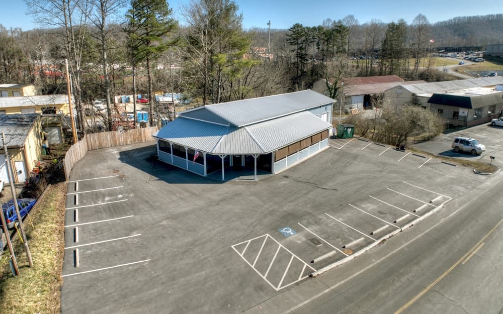 2414 E First Street, Blue Ridge GA 30513 - Photo