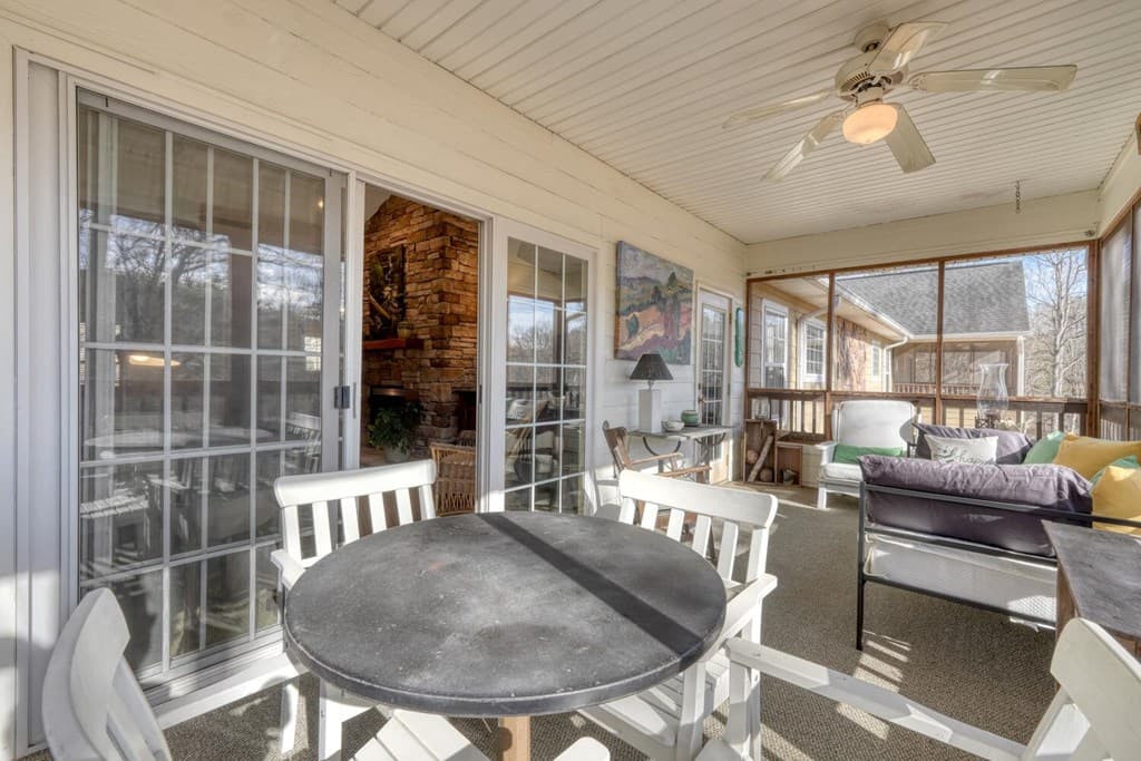92 Glen Eagle Ct B303, Clayton GA 30525 - Photo