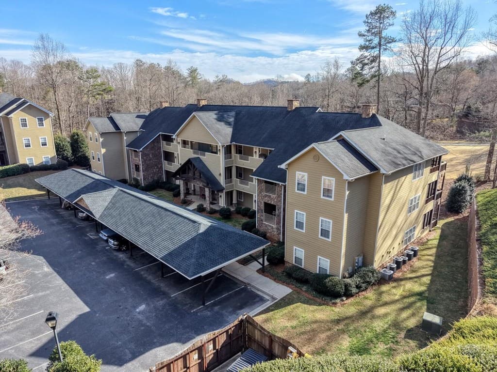 92 Glen Eagle Ct B303, Clayton GA 30525 - Photo