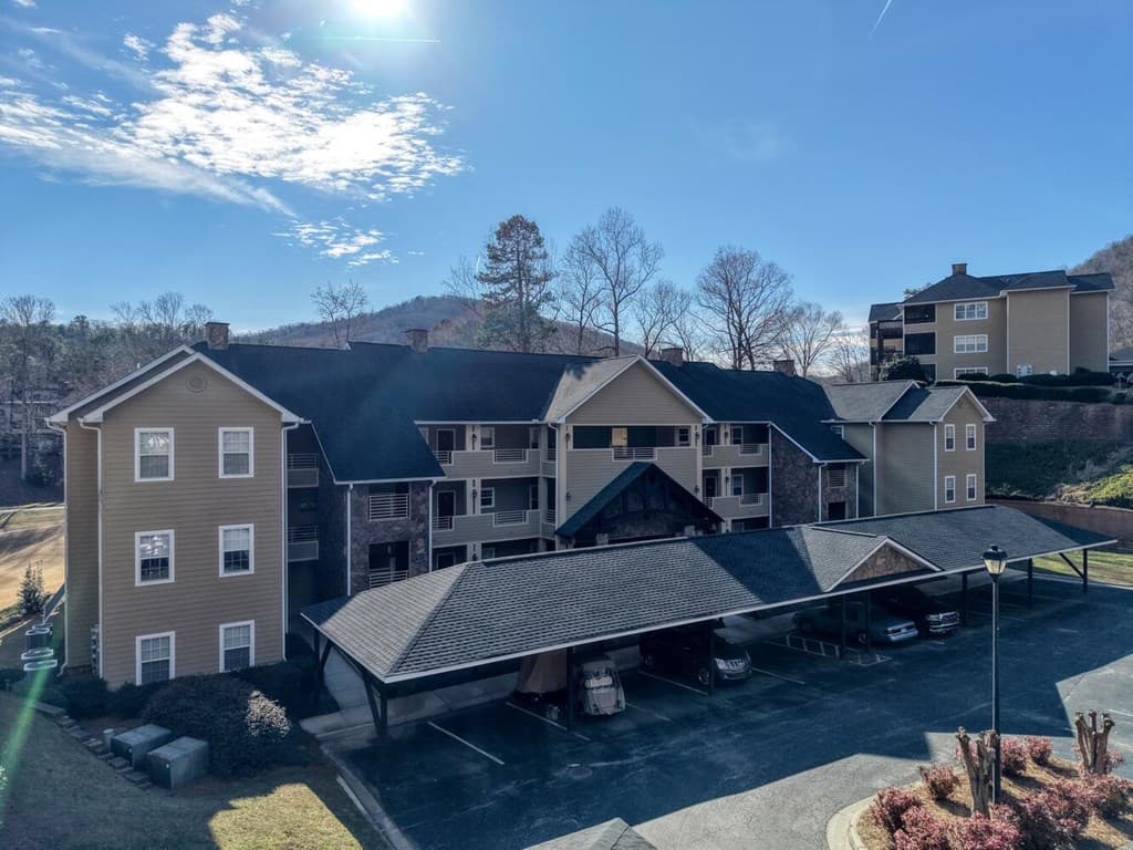 92 Glen Eagle Ct B303, Clayton GA 30525 - Photo