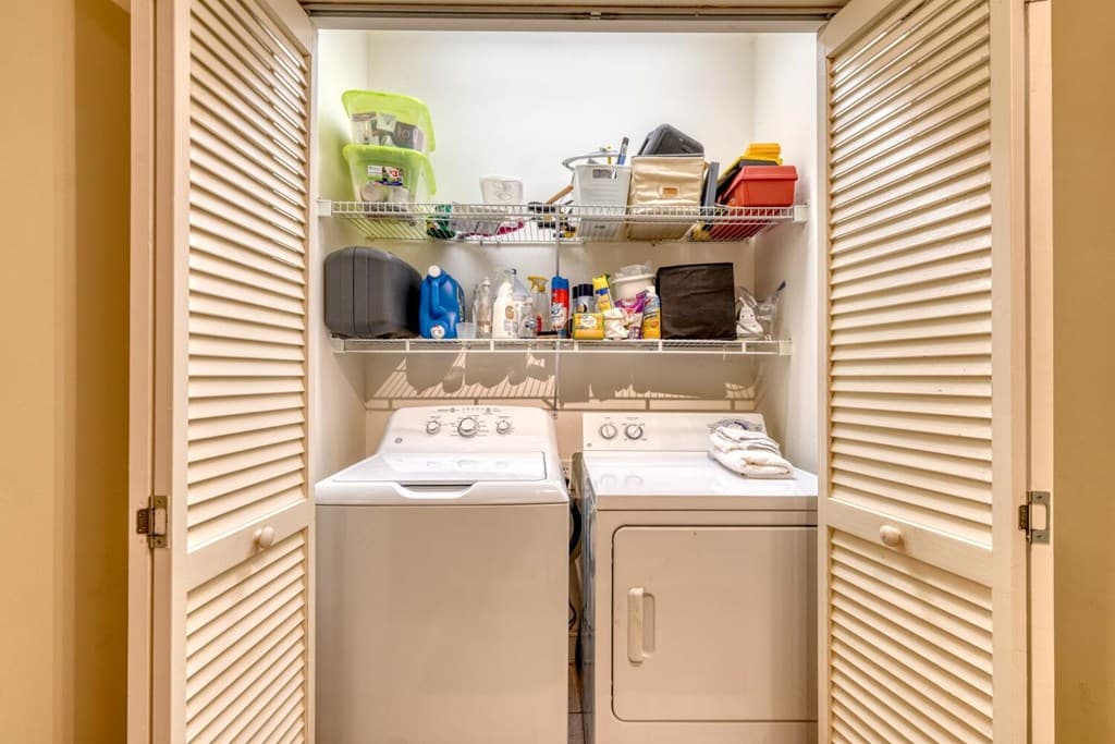 92 Glen Eagle Ct B303, Clayton GA 30525 - Photo