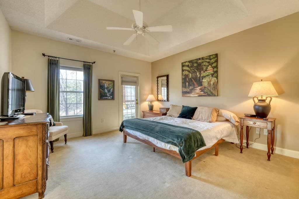 92 Glen Eagle Ct B303, Clayton GA 30525 - Photo