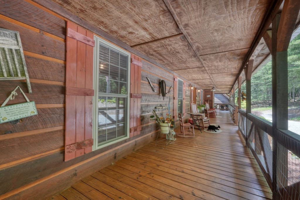 885 Tomahawk Trail, Blairsville GA 30512 - Photo