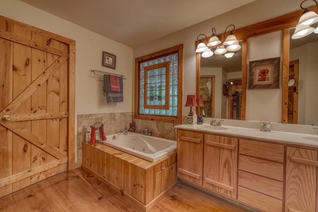 885 Tomahawk Trail, Blairsville GA 30512 - Photo