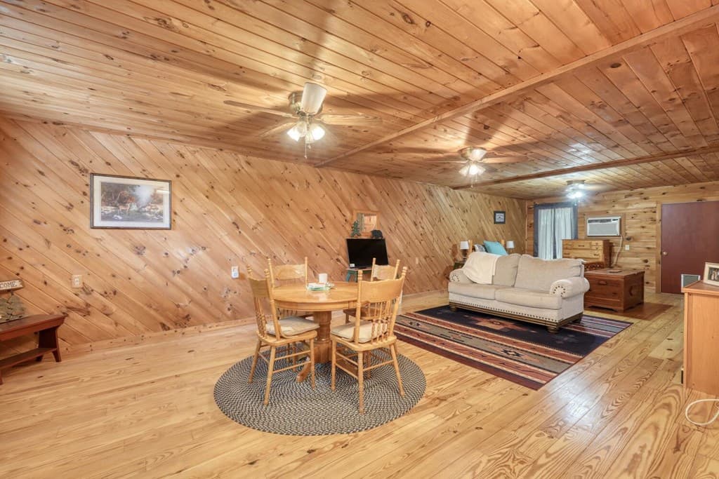 885 Tomahawk Trail, Blairsville GA 30512 - Photo