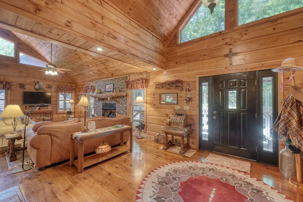 885 Tomahawk Trail, Blairsville GA 30512 - Photo
