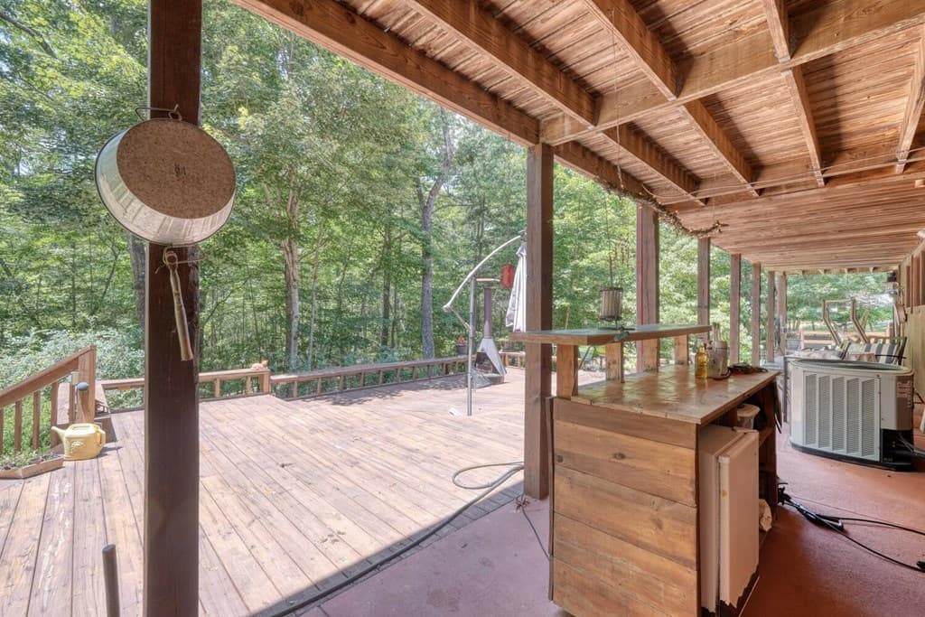 885 Tomahawk Trail, Blairsville GA 30512 - Photo