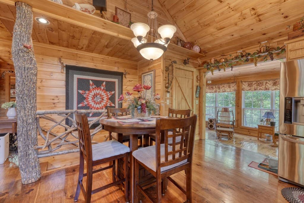 885 Tomahawk Trail, Blairsville GA 30512 - Photo