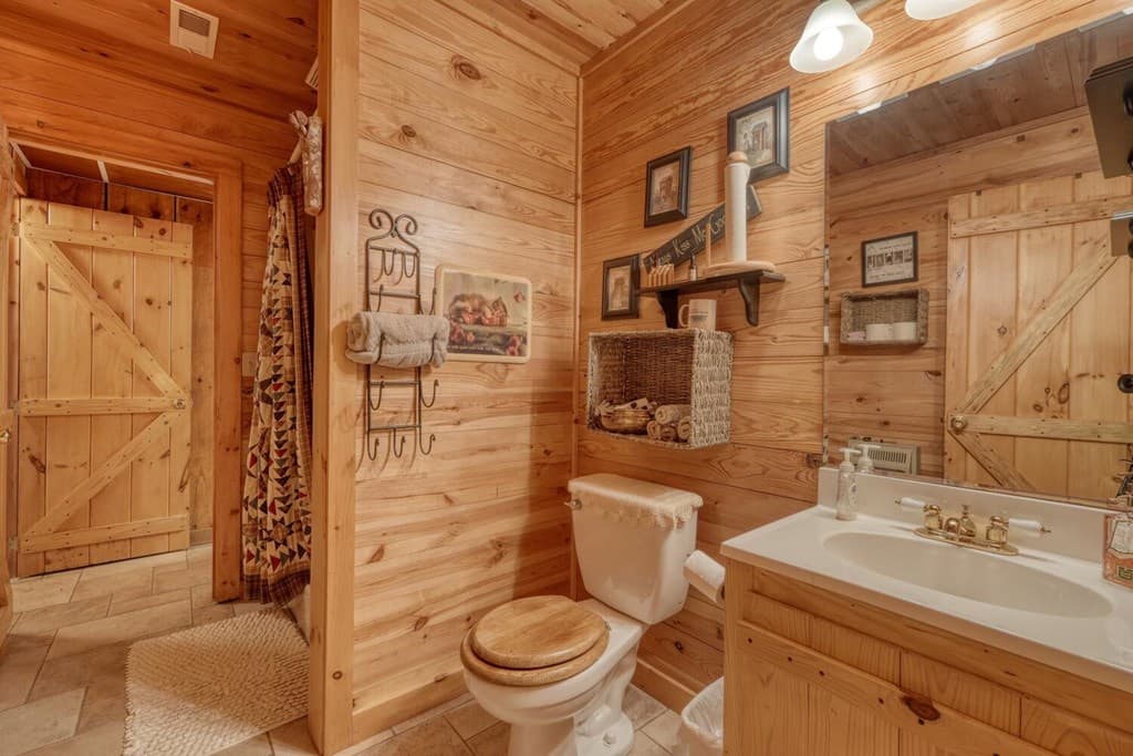 885 Tomahawk Trail, Blairsville GA 30512 - Photo
