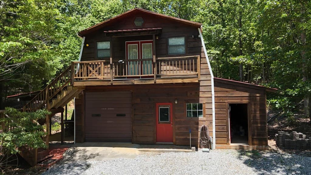 885 Tomahawk Trail, Blairsville GA 30512 - Photo