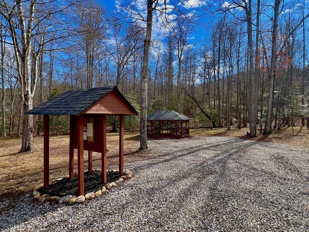 120 Croft Mountain Road, Blairsville GA 30512 - Photo